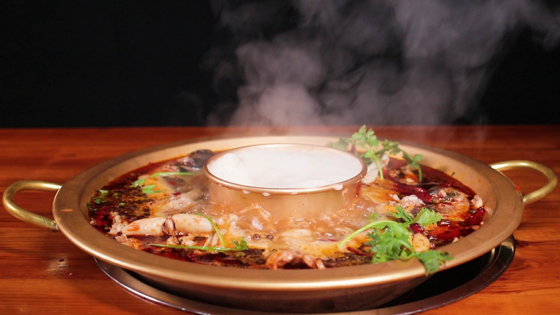 {{微信昵称}}邀你来吃滋补美蛙鱼头送60元指定涮菜