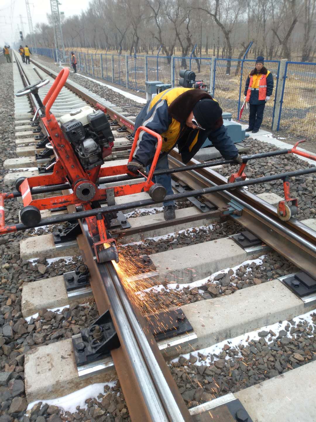 四平工务段茂林线路车间微新闻