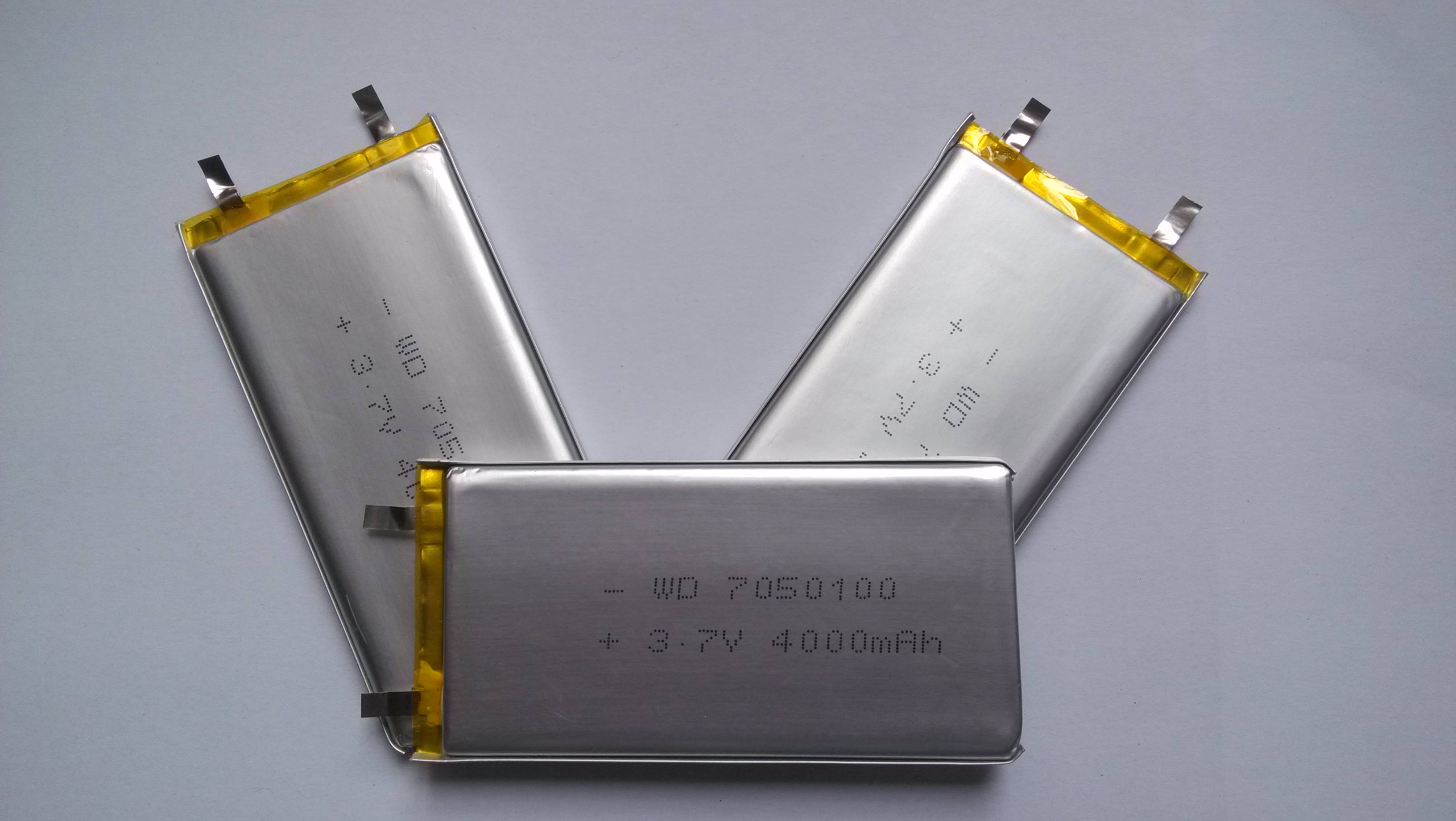 锂电池自燃的预防及应急处置对策_微画报怎么做- 兔展h5作品