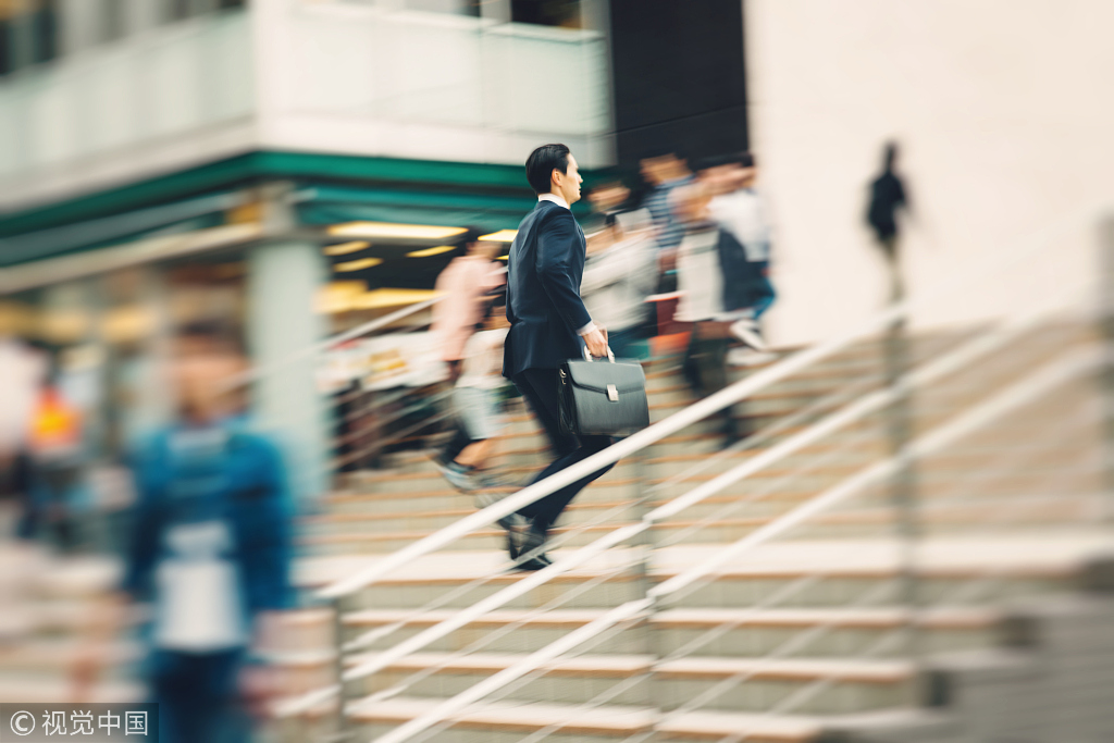 R2五月活动视频