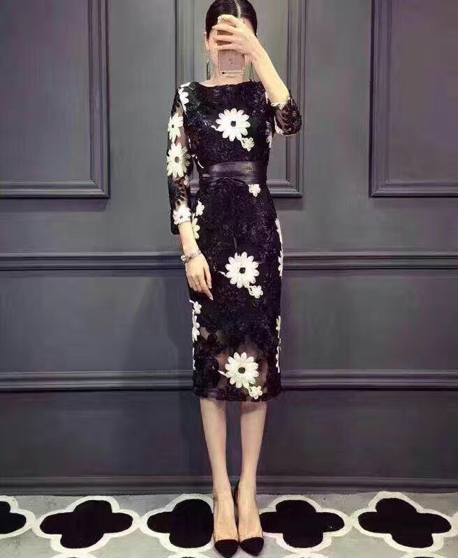 锁菲女装3.8女神节,与你不见不散!