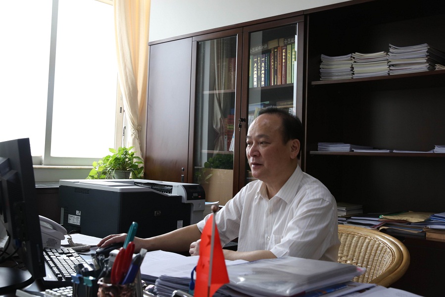 宋小辉 龙川县局党组书记,局长