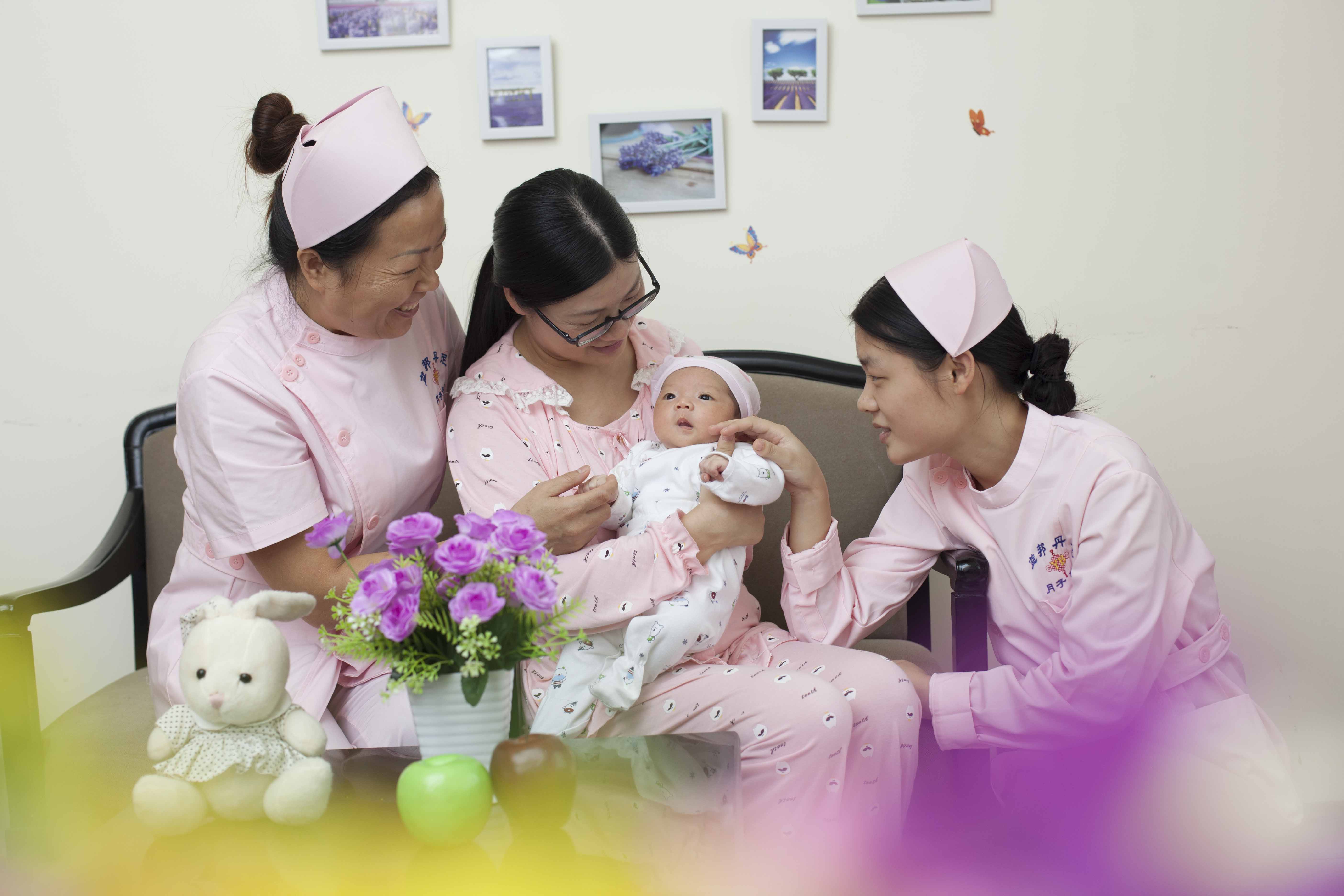 母婴照护 月嫂培训 居家月嫂 催乳师培训 月嫂输出服务 上门服务 居家