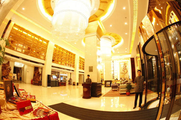 无偿献血参与方式 地点:  长乐市吴航路            福建国惠大酒店