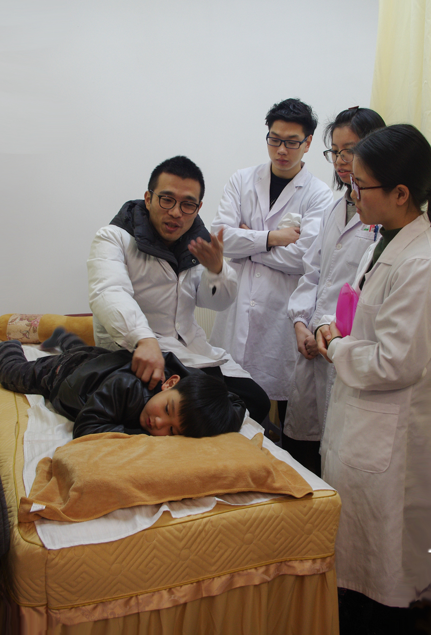 温州市中心医院针灸推拿科 主治医师