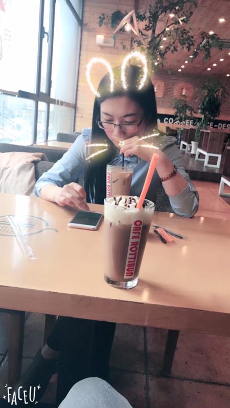 中公教育祝任金梅老师生日快乐